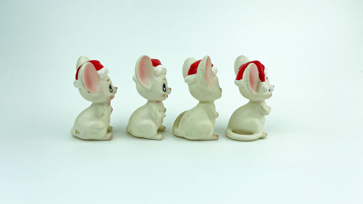 4 Vintage Lefton Mice Christmas Carolers Kitschy Figurines
